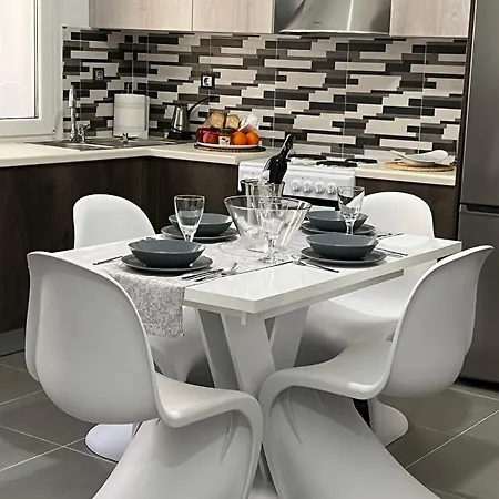 Apartment Thania's House ,4 Minutes From The Center Of Hermoulis Ermoupoli