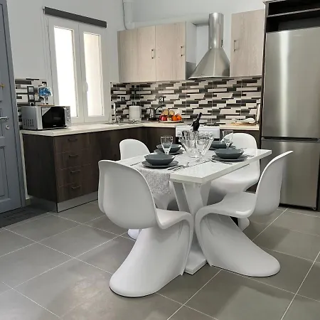 Thania's House ,4 Minutes From The Center Of Hermoulis Appartamento Ermoupoli