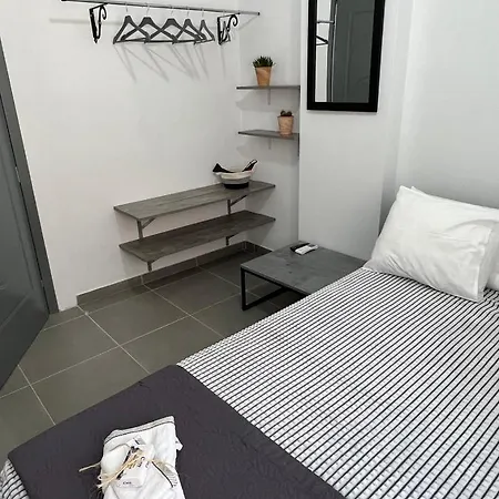 Appartamento Thania's House ,4 Minutes From The Center Of Hermoulis *