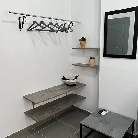 Thania's House ,4 Minutes From The Center Of Hermoulis